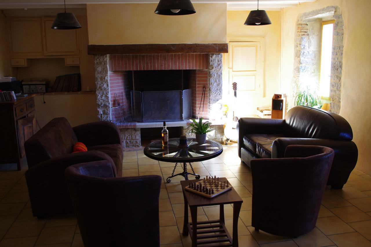 Bed and Breakfast La Prade Basse 82 Сент-Антонен Экстерьер фото